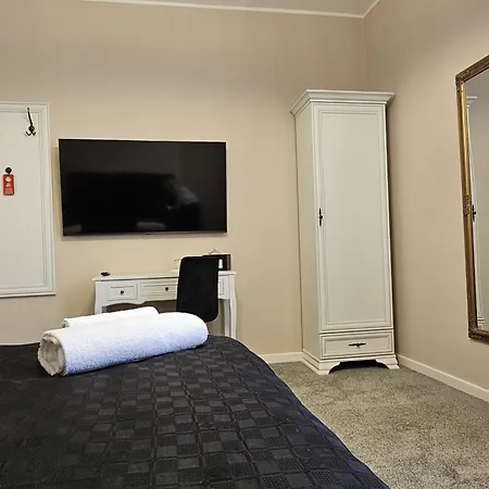 Villa Centrale Πανσιόν Κλουζ-Ναπόκα