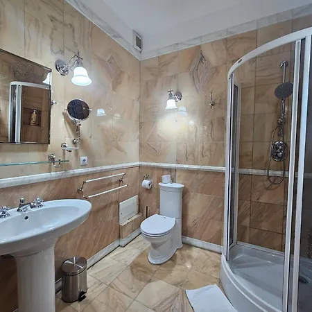 Πανσιόν Villa Centrale 3*